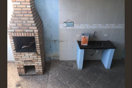 Casa à venda com 2 quartos, 160m² em Santo Antônio, Osasco