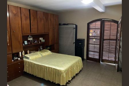 Casa à venda com 3 quartos, 250m² em Jardim D’abril, Osasco