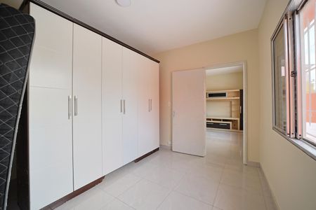 Casa à venda com 200m², 3 quartos e 2 vagasQuarto 1
