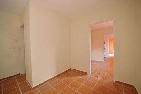 Casa à venda com 200m², 3 quartos e 2 vagasEdícula - Quarto