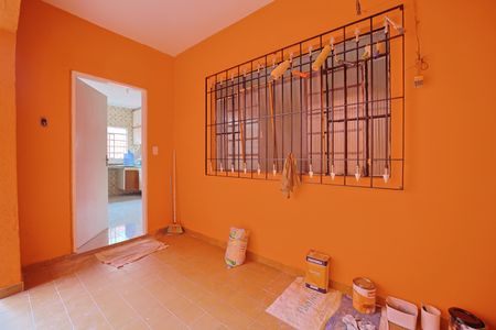 Casa à venda com 200m², 3 quartos e 2 vagasÁrea de Serviço