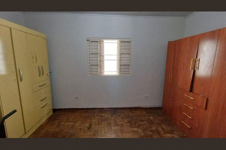 Casa à venda com 3 quartos, 180m² em Vila Yolanda, Osasco