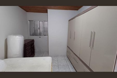 Casa à venda com 3 quartos, 180m² em Vila Yolanda, Osasco