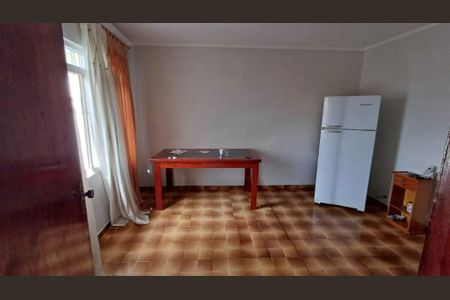 Casa à venda com 3 quartos, 180m² em Vila Yolanda, Osasco