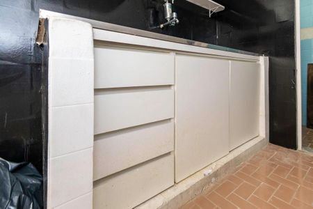 Apartamento para alugar com 120m², 2 quartos e 1 vaga Apartamento para alugar com 120m², 2 quartos e 1 vagaCozinha - Armários