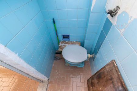 Apartamento para alugar com 120m², 2 quartos e 1 vaga Apartamento para alugar com 120m², 2 quartos e 1 vagaBanheiro de serviço