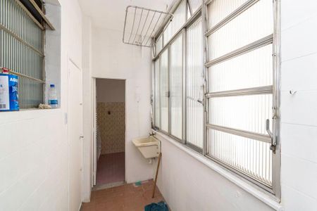 Apartamento para alugar com 120m², 2 quartos e 1 vaga Apartamento para alugar com 120m², 2 quartos e 1 vagaÁrea de Serviço