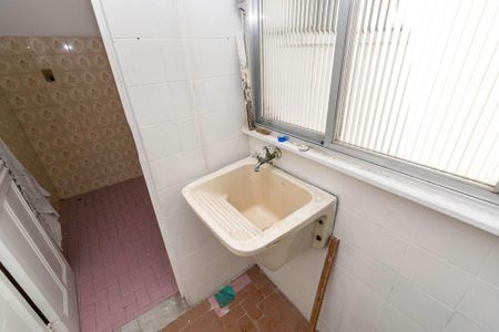 Apartamento para alugar com 120m², 2 quartos e 1 vaga Apartamento para alugar com 120m², 2 quartos e 1 vagaÁrea de Serviço