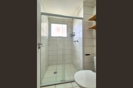 Apartamento para alugar com 45m², 2 quartos e 1 vaga Apartamento para alugar com 45m², 2 quartos e 1 vagaBanheiro