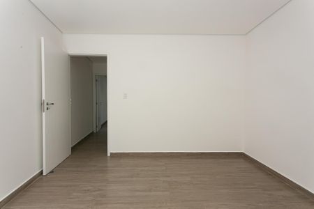 Casa à venda com 110m², 2 quartos e 2 vagasSuíte 2