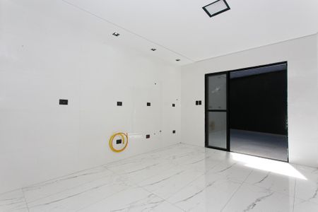 Casa à venda com 110m², 2 quartos e 2 vagasCozinha