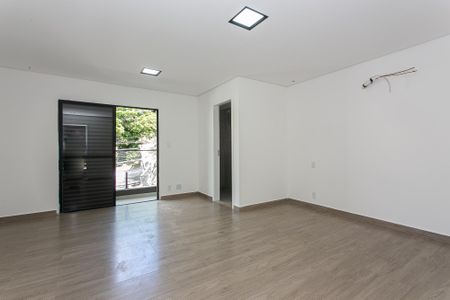 Casa à venda com 110m², 2 quartos e 2 vagasSuíte 1