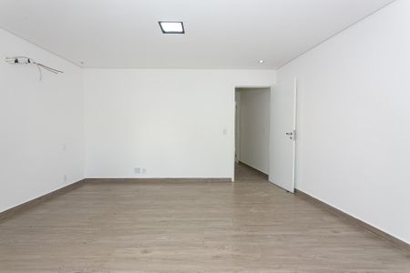 Casa à venda com 110m², 2 quartos e 2 vagasSuíte 1