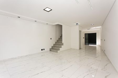 Sala de casa à venda com 2 quartos, 110m² em Penha de França, São Paulo