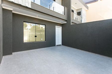 Casa à venda com 110m², 2 quartos e 2 vagasGaragem