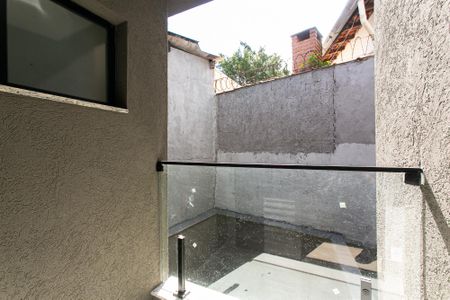 Casa à venda com 110m², 2 quartos e 2 vagasVaranda da Suíte 2