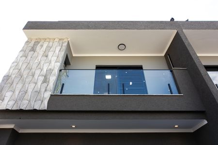 Casa à venda com 110m², 2 quartos e 2 vagasVaranda da Suíte 1