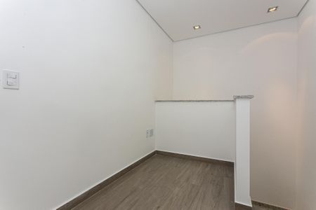 Casa à venda com 110m², 2 quartos e 2 vagasCorredor