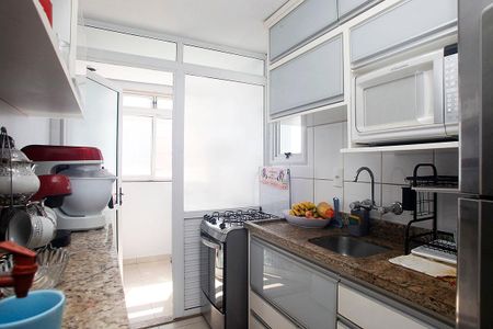 Apartamento à venda com 87m², 3 quartos e 2 vagasCozinha + Área de Serviço