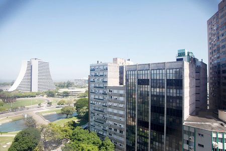 Apartamento à venda com 87m², 3 quartos e 2 vagasQuarto 2 Vista