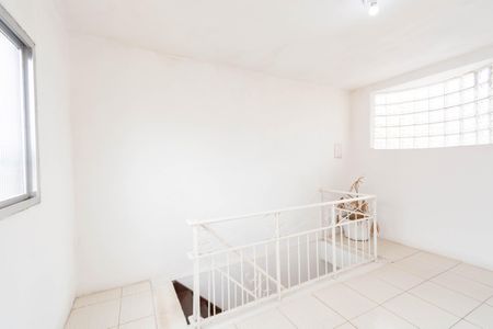 Casa à venda com 2 quartos, 200m² em Mathias Velho, Canoas