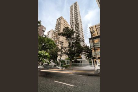 Apartamento à venda com 255m², 3 quartos e 3 vagas Apartamento à venda com 255m², 3 quartos e 3 vagasFoto 03