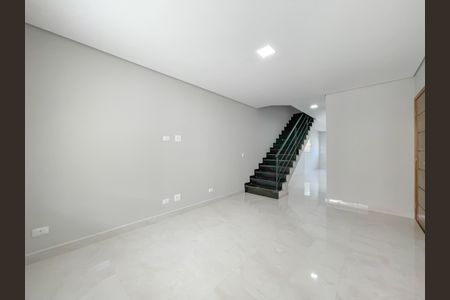 Casa à venda com 230m², 3 quartos e 4 vagasSala