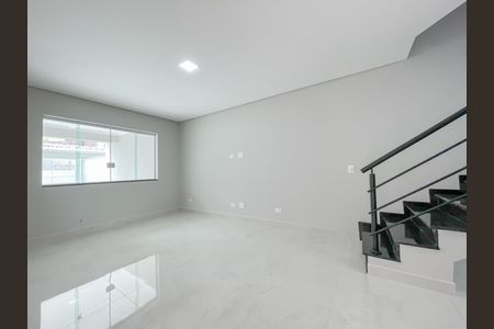 Sala de casa à venda com 3 quartos, 230m² em Umuarama, Osasco