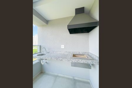 Sacada - Churrasqueira de apartamento à venda com 3 quartos, 78m² em Umuarama, Osasco