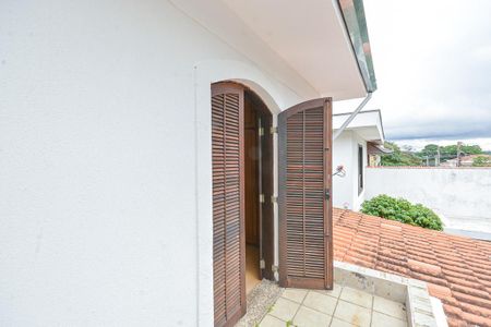 Casa para alugar com 156m², 4 quartos e 3 vagas Casa para alugar com 156m², 4 quartos e 3 vagasSacada