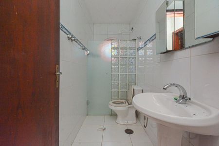 Casa para alugar com 156m², 4 quartos e 3 vagas Casa para alugar com 156m², 4 quartos e 3 vagasBanheiro 2