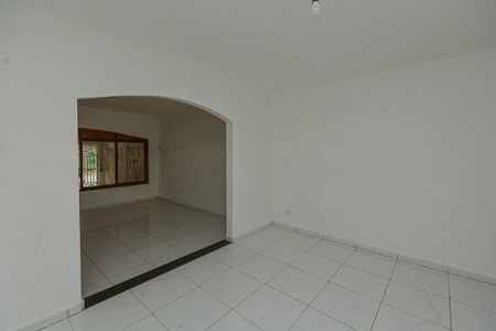 Casa para alugar com 156m², 4 quartos e 3 vagas Casa para alugar com 156m², 4 quartos e 3 vagasSala 2