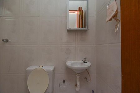 Casa para alugar com 156m², 4 quartos e 3 vagas Casa para alugar com 156m², 4 quartos e 3 vagasBanheiro 3