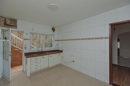 Casa para alugar com 156m², 4 quartos e 3 vagas Casa para alugar com 156m², 4 quartos e 3 vagasCozinha