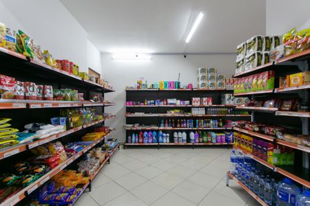 Apartamento à venda com 70m², 3 quartos e 1 vaga Apartamento à venda com 70m², 3 quartos e 1 vagaÁrea comum - Mercadinho