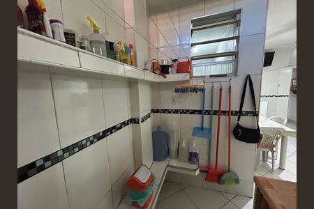 Casa à venda com 117m², 4 quartos e sem vagaÁrea de Serviço