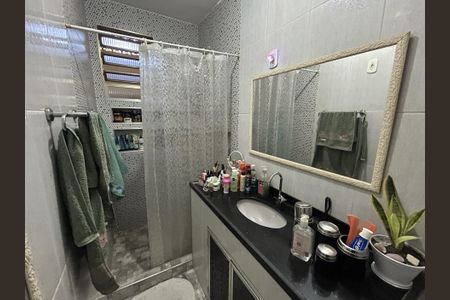 Casa à venda com 117m², 4 quartos e sem vagaBanheiro