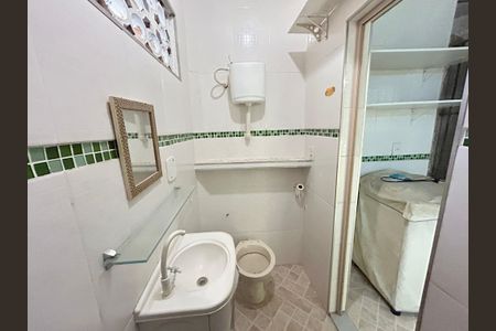 Casa à venda com 117m², 4 quartos e sem vagaBanheiro casa 2