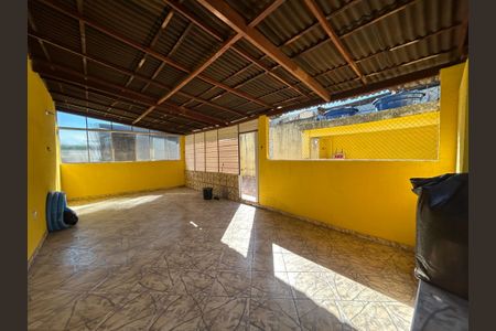 Casa à venda com 117m², 4 quartos e sem vagaTerraço