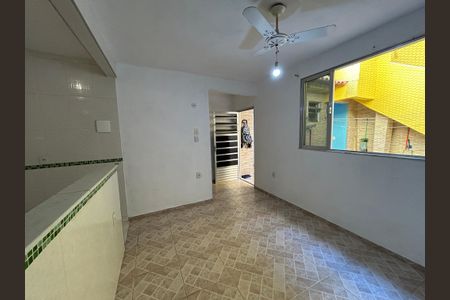 Casa à venda com 117m², 4 quartos e sem vagaSala casa 2