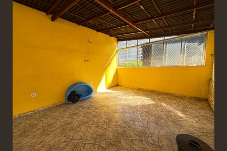 Casa à venda com 117m², 4 quartos e sem vagaTerraço