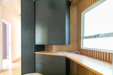 Apartamento à venda com 90m², 3 quartos e 2 vagas Apartamento à venda com 90m², 3 quartos e 2 vagasEscritório