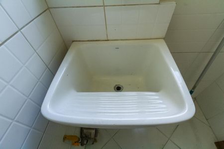 Apartamento à venda com 90m², 3 quartos e 2 vagas Apartamento à venda com 90m², 3 quartos e 2 vagasÁrea de Serviço
