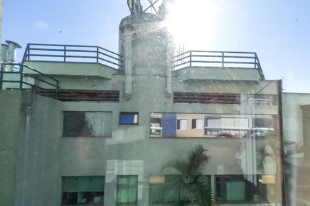 Apartamento à venda com 90m², 3 quartos e 2 vagas Apartamento à venda com 90m², 3 quartos e 2 vagasVista da Sacada da Suíte