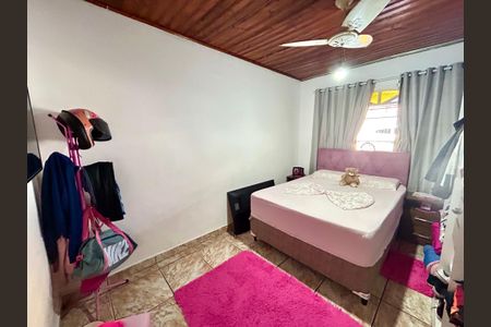 Casa para alugar com 100m², 2 quartos e 3 vagas Casa para alugar com 100m², 2 quartos e 3 vagasQuarto 1