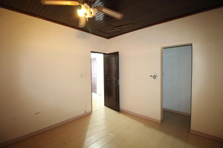 Casa para alugar com 160m², 3 quartos e 2 vagasQuarto 2
