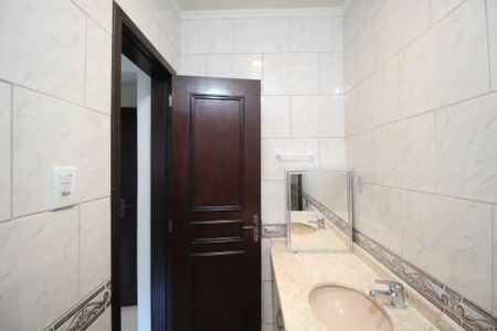 Casa para alugar com 160m², 3 quartos e 2 vagasBanheiro da Suíte 1