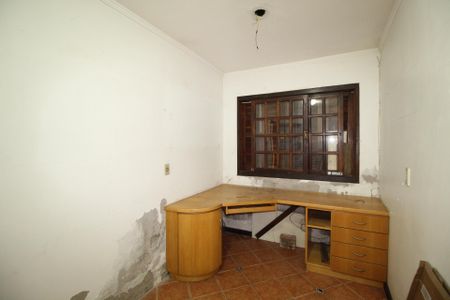 Casa para alugar com 160m², 3 quartos e 2 vagasEscritório