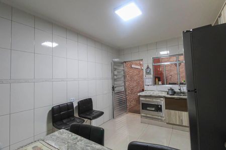 Casa à venda com 105m², 3 quartos e 2 vagas