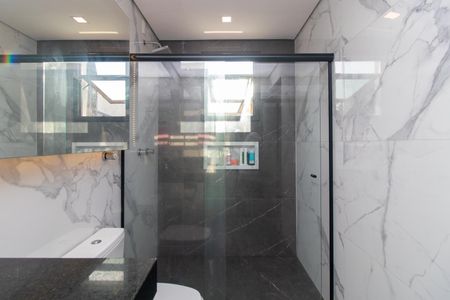 Casa à venda com 150m², 3 quartos e 1 vaga Casa à venda com 150m², 3 quartos e 1 vagaBanheiro do Quarto 3